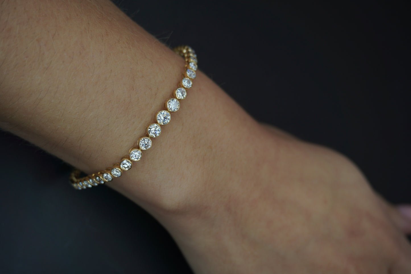Round Diamond Yellow Gold Tennis Bracelet