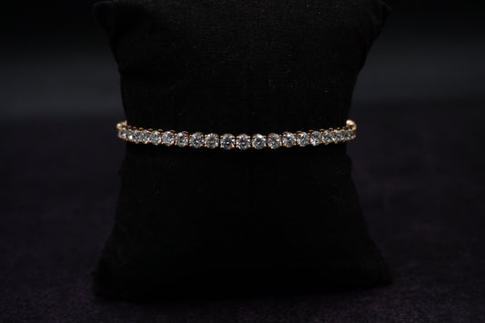 Round Shape Lab tennis bracelet